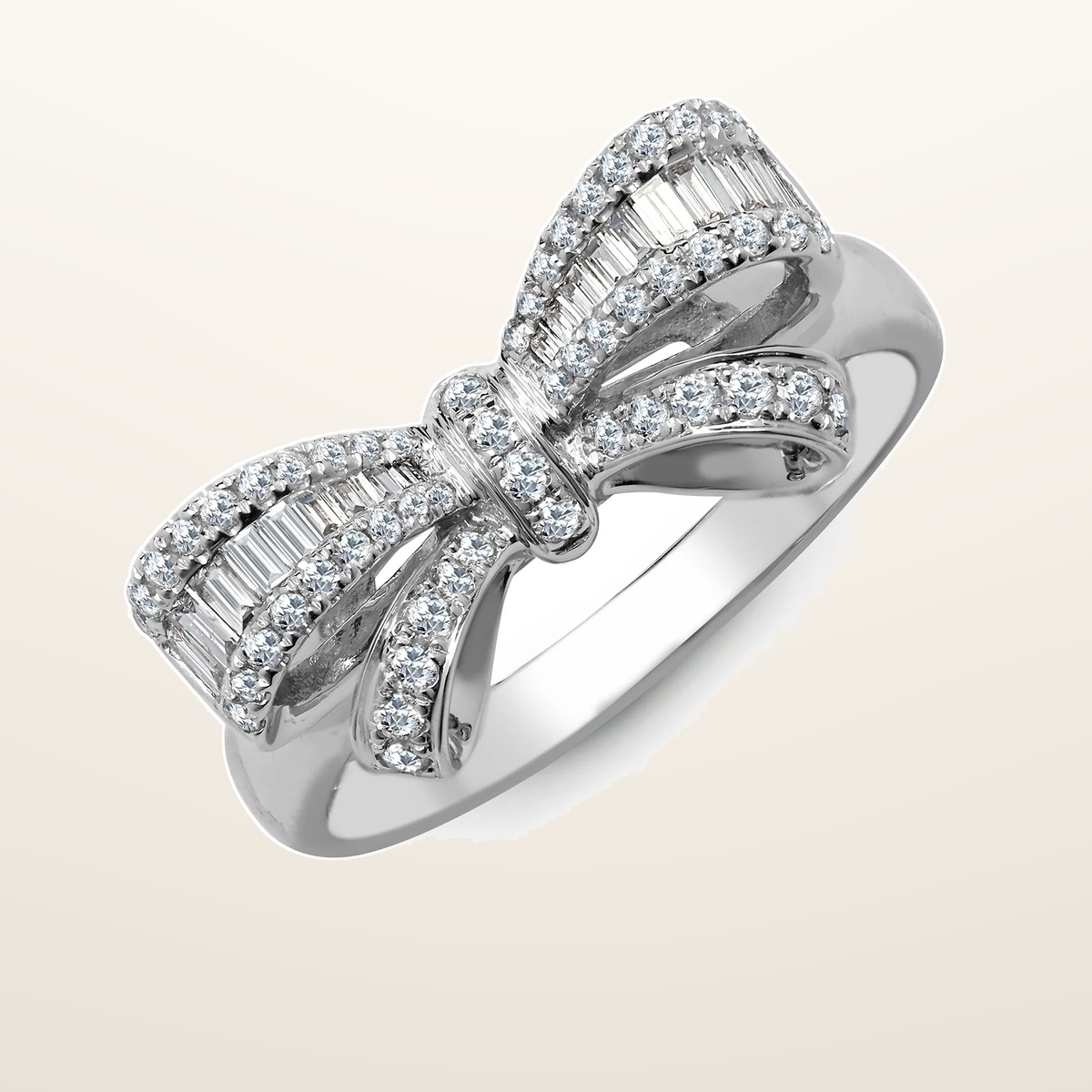 IT_ROLE:studio_clean | 18ct White Gold 0.46ct Natural Diamond Round Brilliant Cut & Baguette Bow Ring