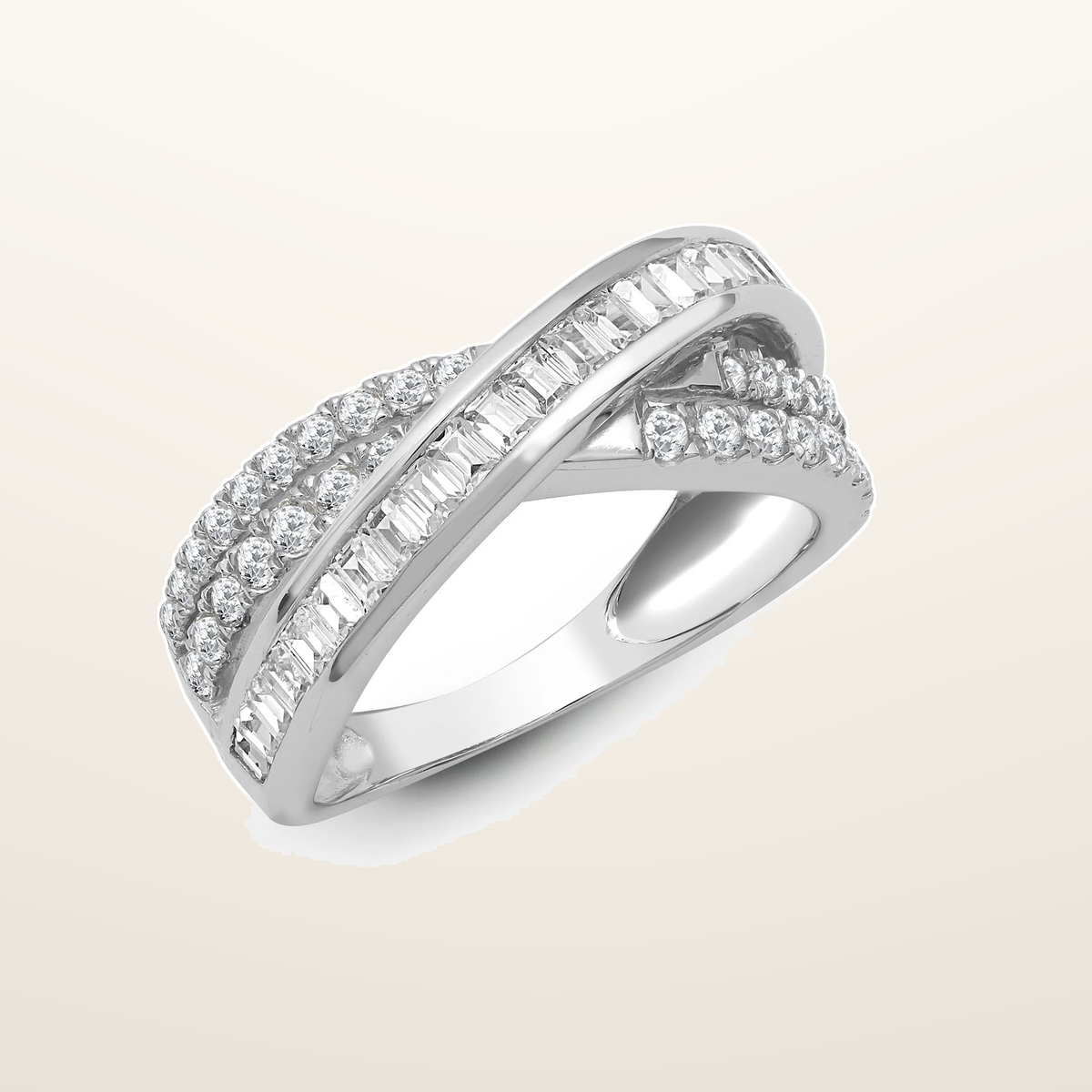 IT_ROLE:studio_clean | 18ct White 1.14ct Round & Baguette Natural Diamond Ring