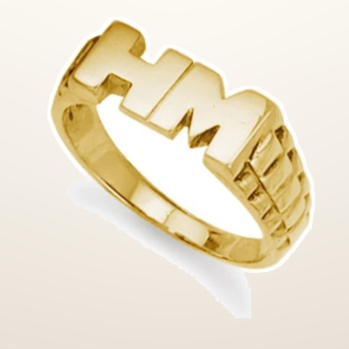 IT_ROLE:studio_clean | 9ct Yellow Gold Initial Blank Ring