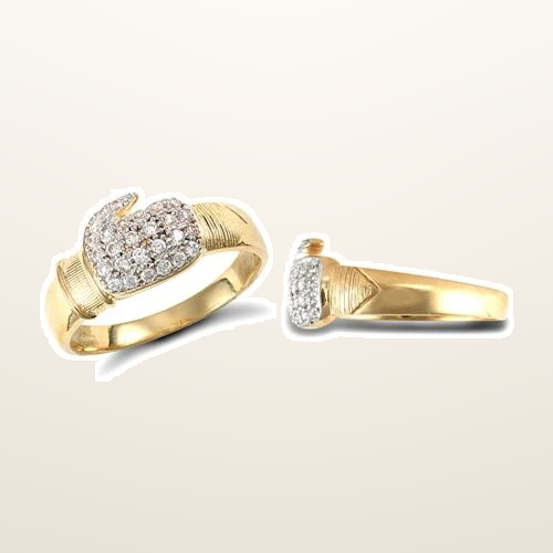 IT_ROLE:studio_clean | 9ct Yellow Gold Cubic Zirconia Boxing Glove Ring