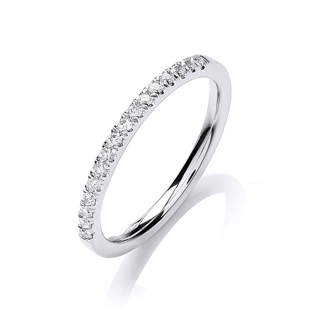 18ct White Gold half ET Diamond 0.16ct Ring - No Certificate
