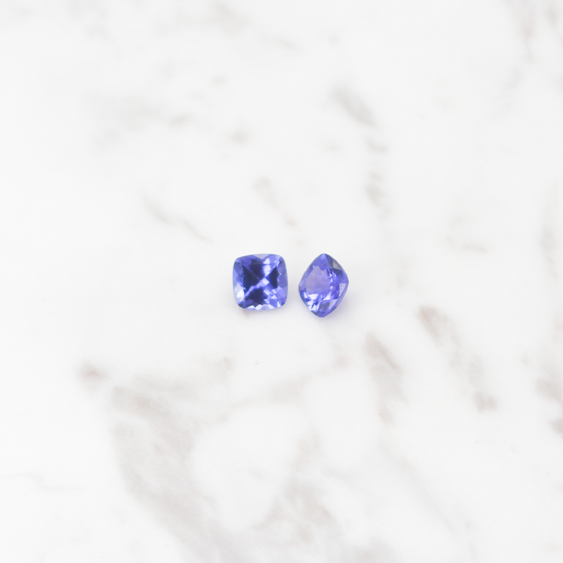 Tanzanite Medium 2 Stone - 2.5CT - Square Cut