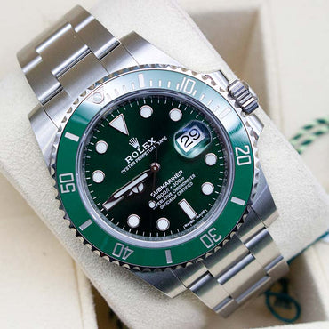 Rolex Submariner Date 2019 Oyster Bracelet Green Dial Stainless Steel 2019 Pristine Condition Ceramic Bezel 40 Mm Mechanical Watch - product image from I...