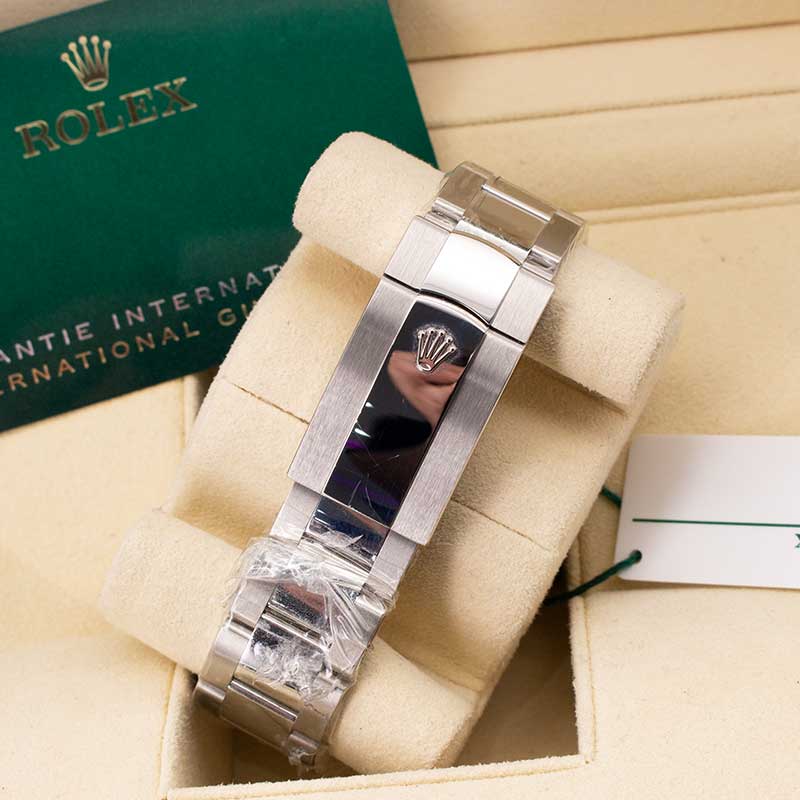 Rolex Sky-dweller Blue 326934 Oyster Bracelet Blue Dial Stainless Steel 2021 Unworn Condition Fluted Bezel 42 Mm Mechanical Watch - product image from Im...