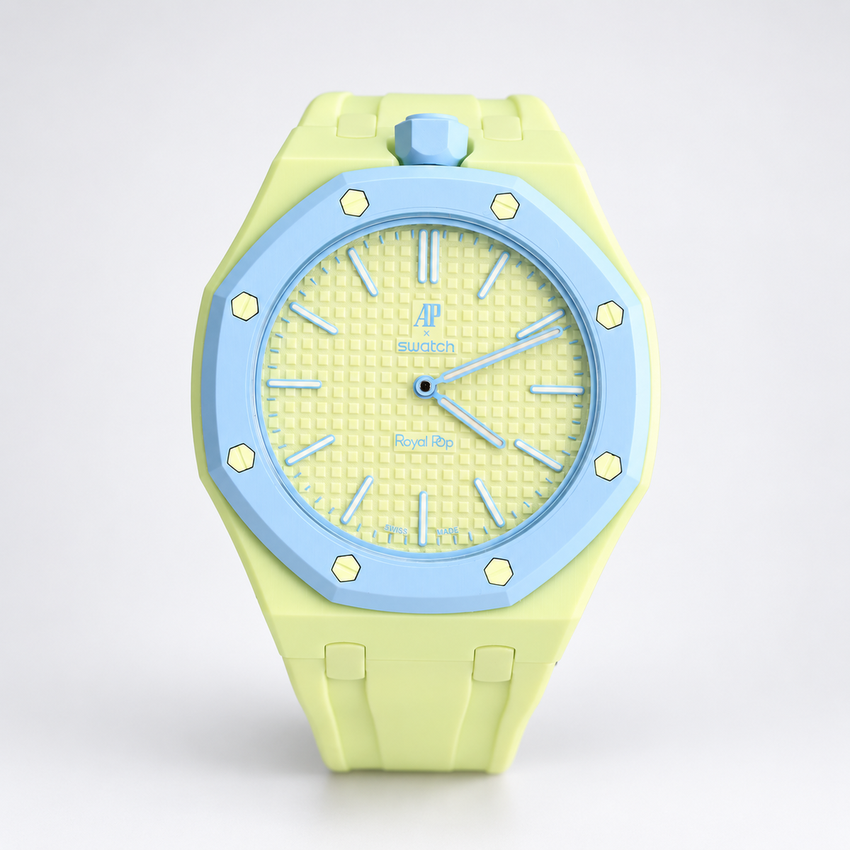 Audemars Piguet x Swatch Royal Pop Blaue Acht front view with lime dial, light-blue bezel and lime strap