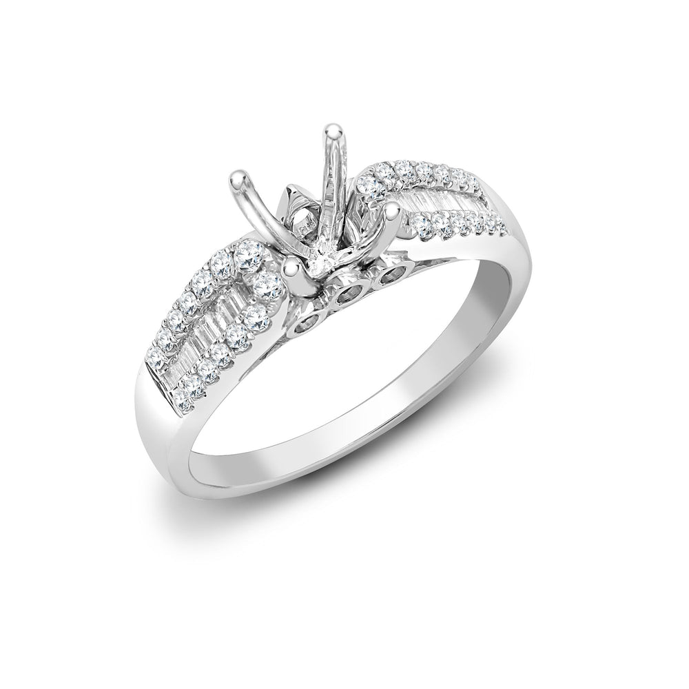 Anello semimontato in oro bianco 18k con diamante naturale da 0,42ct. Adatto per 1,00ct
