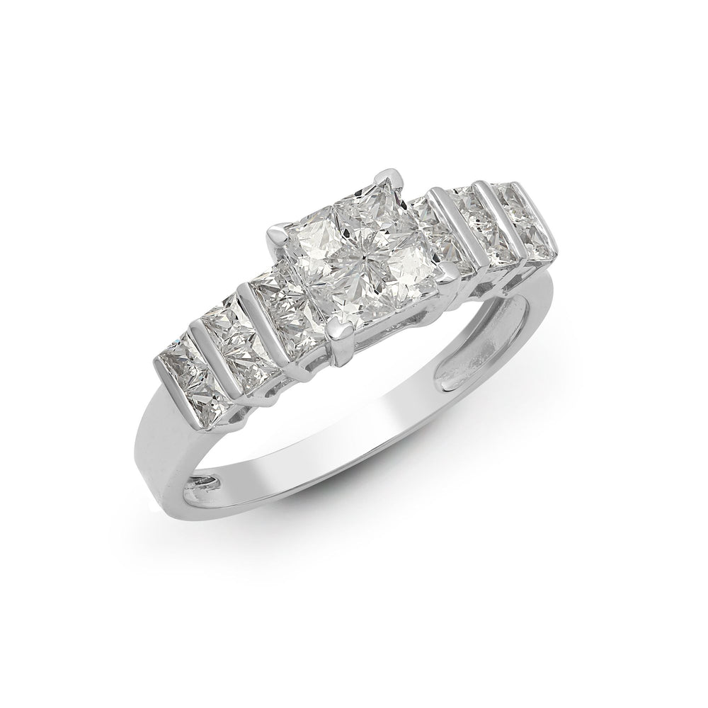Anello a grappolo con diamanti naturali taglio Princess da 1,18 ct in oro bianco 18 ct