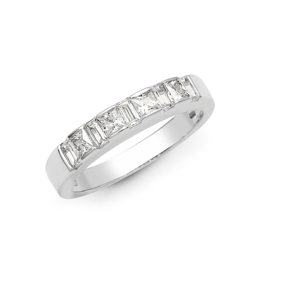 Anello in oro bianco 18kt con diamanti naturali taglio Princess e baguette da 0,87ct