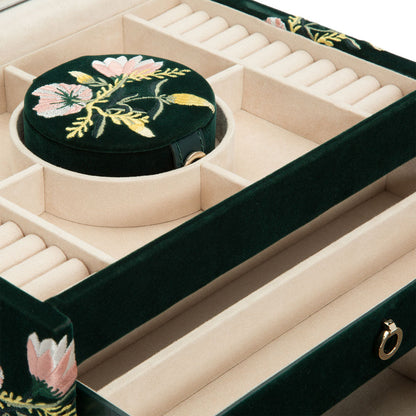 zoe-medium-jewelry-box-393112 - product image