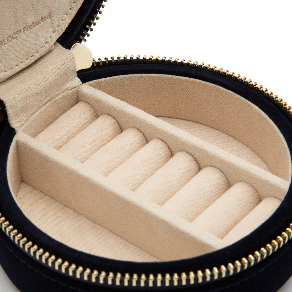 Zoe Travel Round Case 393216