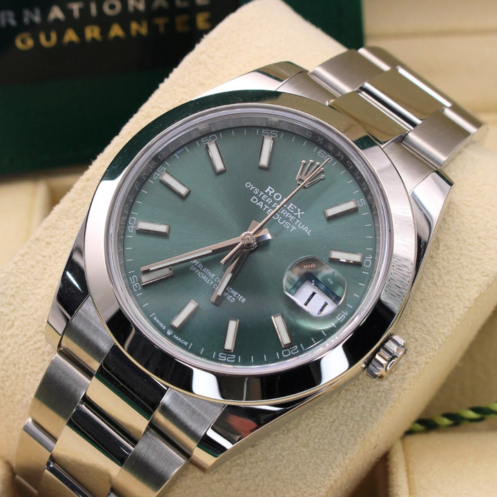 Rolex Datejust 41 126300 Oyster Bracelet Green Dial Stainless Steel 2023 Unworn Condition Smooth Bezel 41 Mm Mechanical Watch - product image from Imperi...