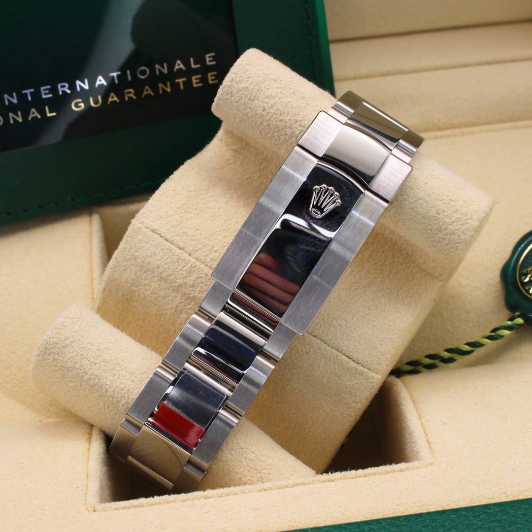 Rolex Datejust 41 126300 Mint Green Dial Oyster Steel 2023