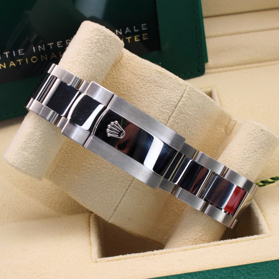 Rolex Datejust 41 126300 Mint Green Dial Oyster Steel 2023