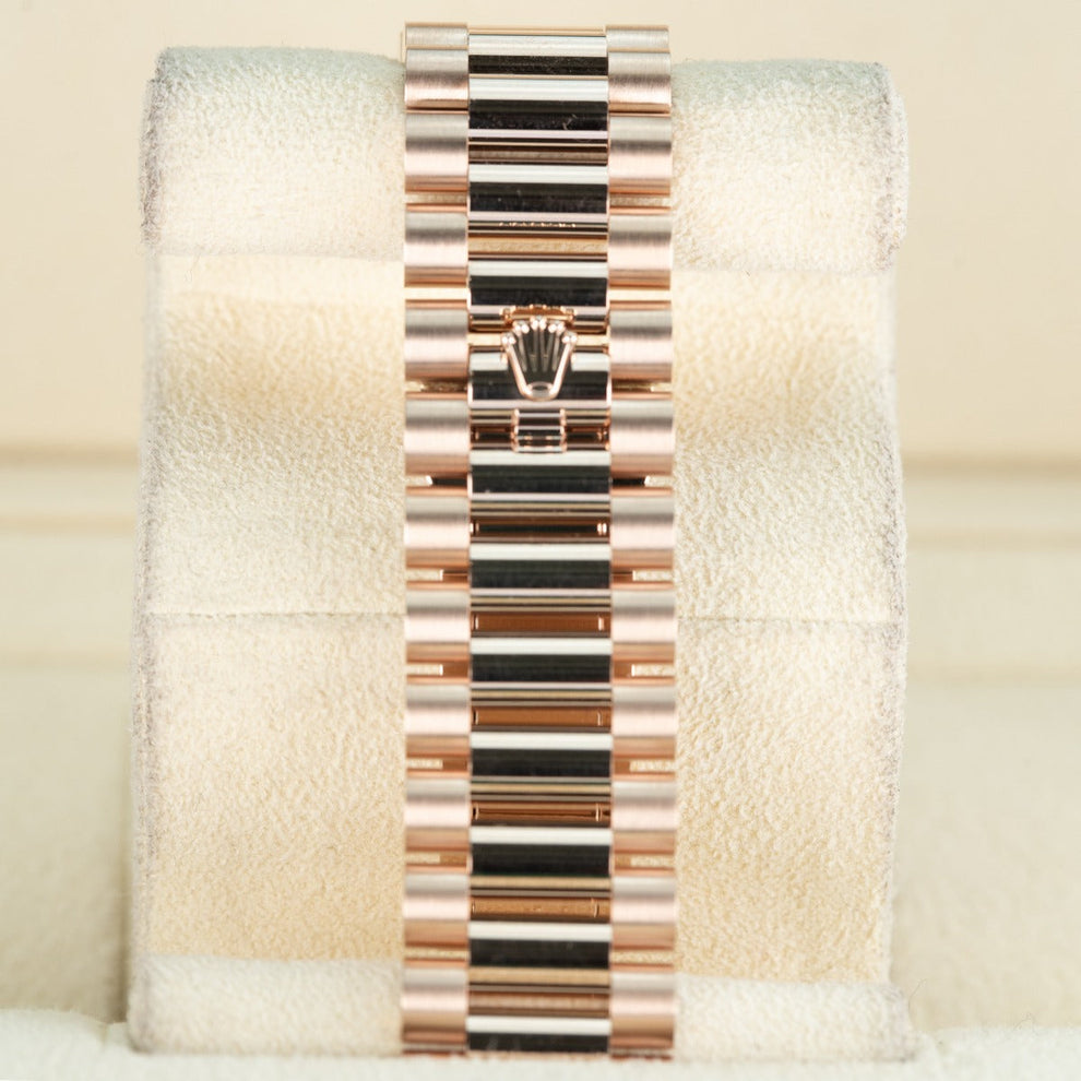 Rolex Day Date 228235 President Bracelet Green Dial Rose Gold 2024 Unworn Condition Fluted Bezel 40 Mm Mechanical Watch - product image from Imperial Tim...