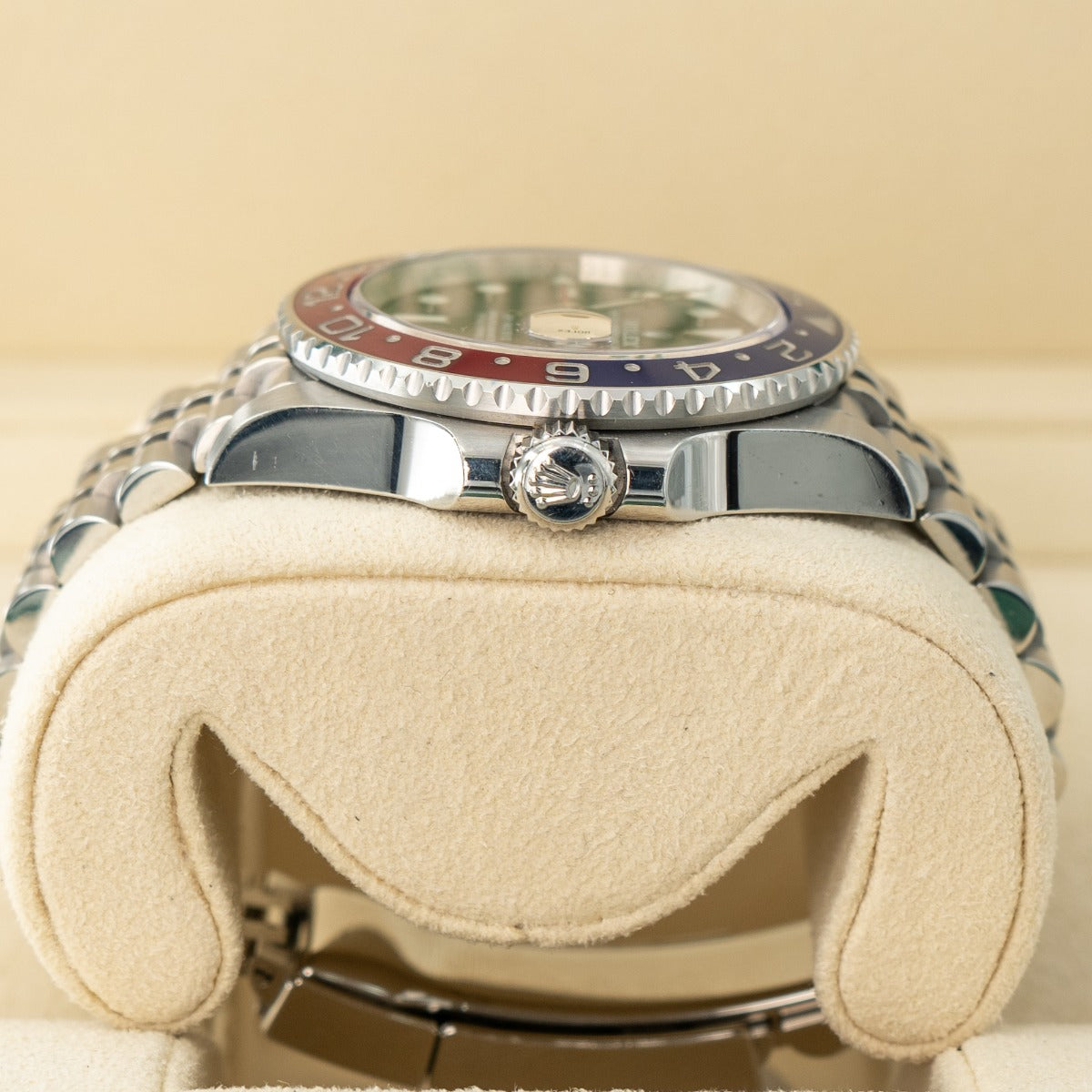 Rolex GMT-Master II 126710BLRO Pepsi Jubilee Bracelet 2022