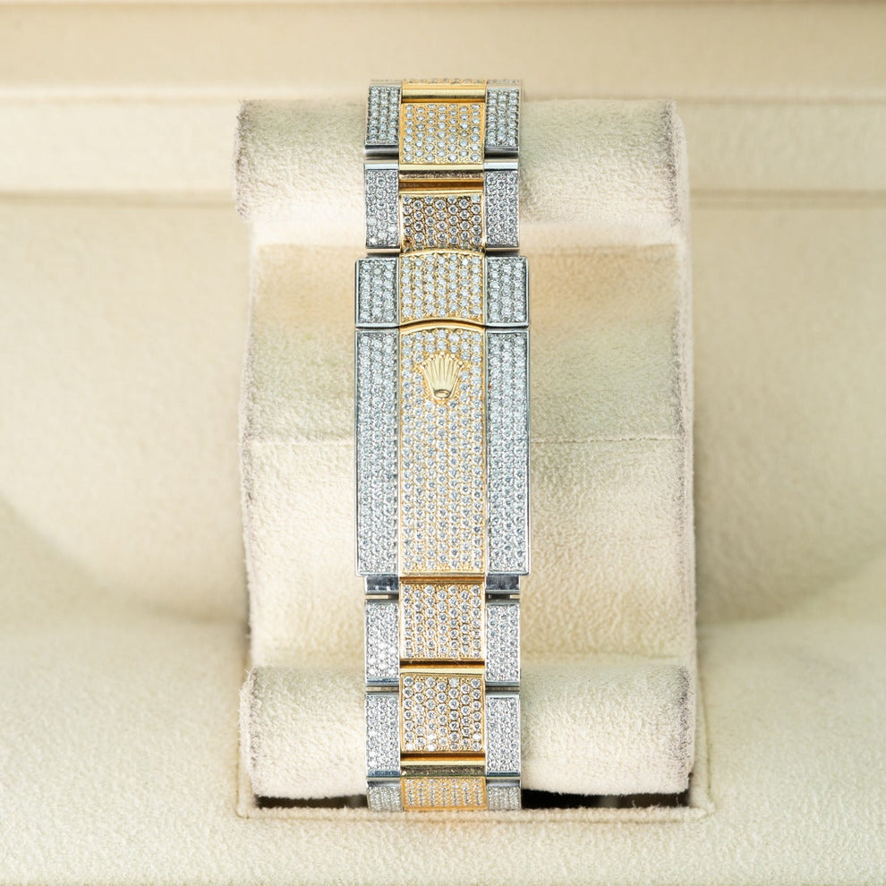 Rolex Sky-dweller Diamond 326933 Oyster Bracelet White Dial Yellow Gold Pristine Condition Diamond 42 Mm Mechanical Watch - product image from Impe...