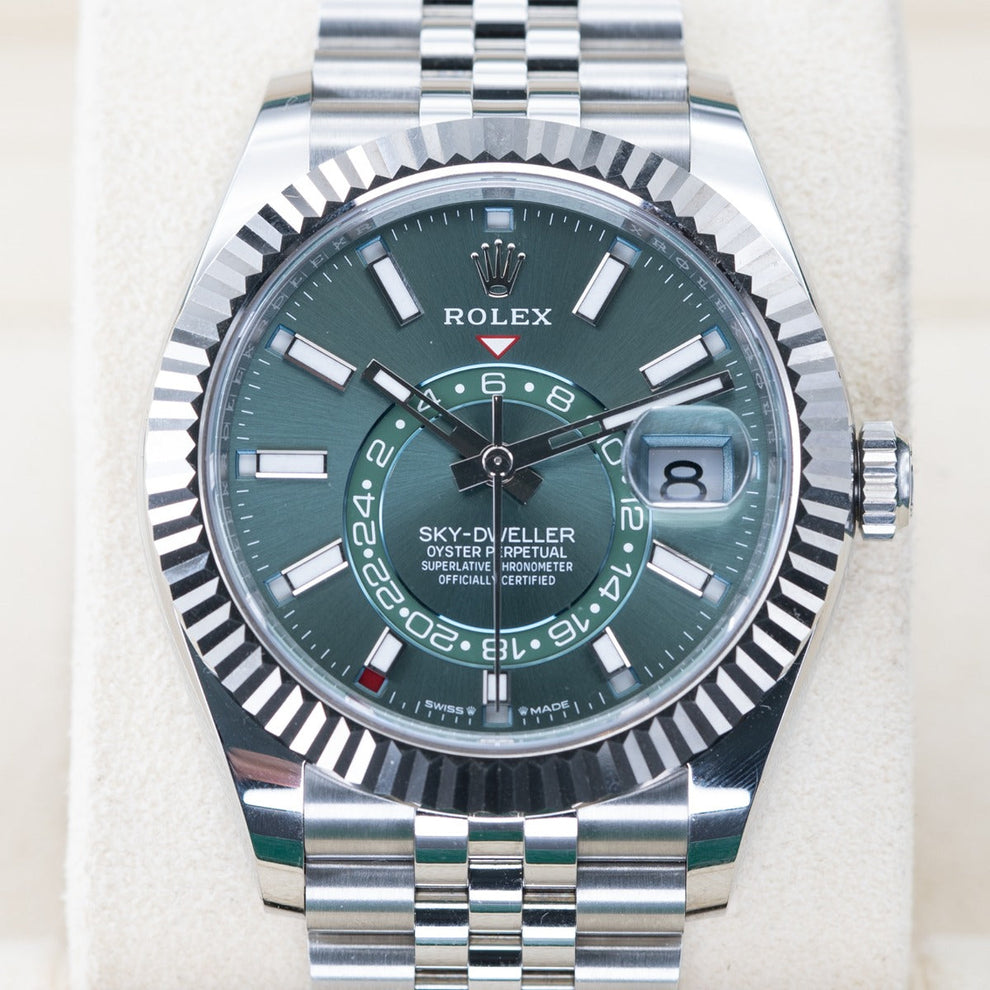 Rolex Sky-dweller Green 336934 Jubilee Bracelet Green Dial Stainless Steel 2025 Unworn Condition Fluted Bezel 42 Mm Mechanical Watch - product image from...