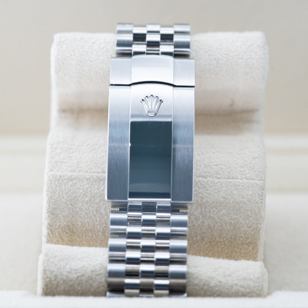 Rolex Sky-dweller Green 336934 Jubilee Bracelet Green Dial Stainless Steel 2025 Unworn Condition Fluted Bezel 42 Mm Mechanical Watch - product image from...