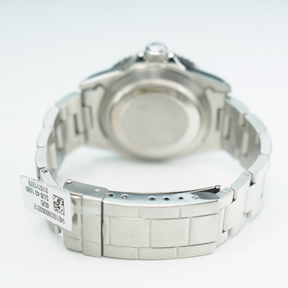 Rolex Submariner Date 16800 Oyster Bracelet Black Dial Stainless Steel 1979 Pristine Condition Bidirectional Rotating 40 Mm - product image from Im...