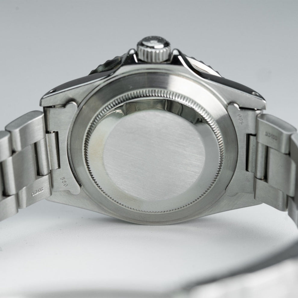 Rolex Submariner Date 16800 Oyster Bracelet Black Dial Stainless Steel 1979 Pristine Condition Bidirectional Rotating 40 Mm - product image from Im...