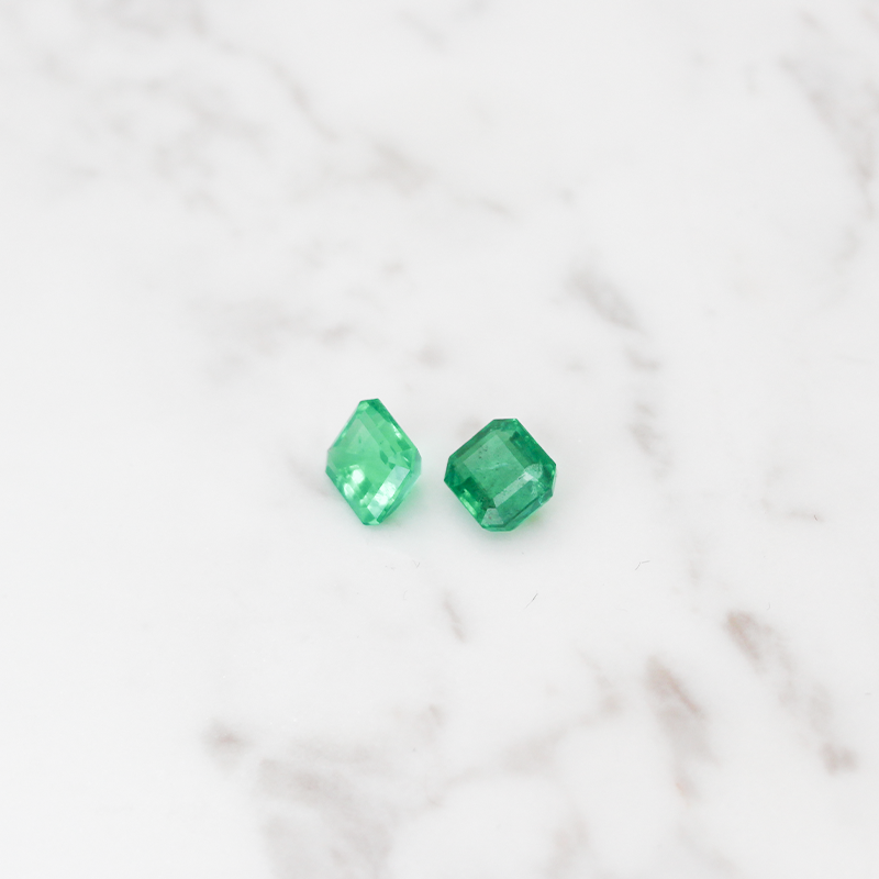 Emerald 2 Stone 2.5CT - Square Cut