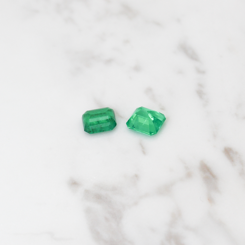 Emerald 2 Stone 2.5CT - Square Cut