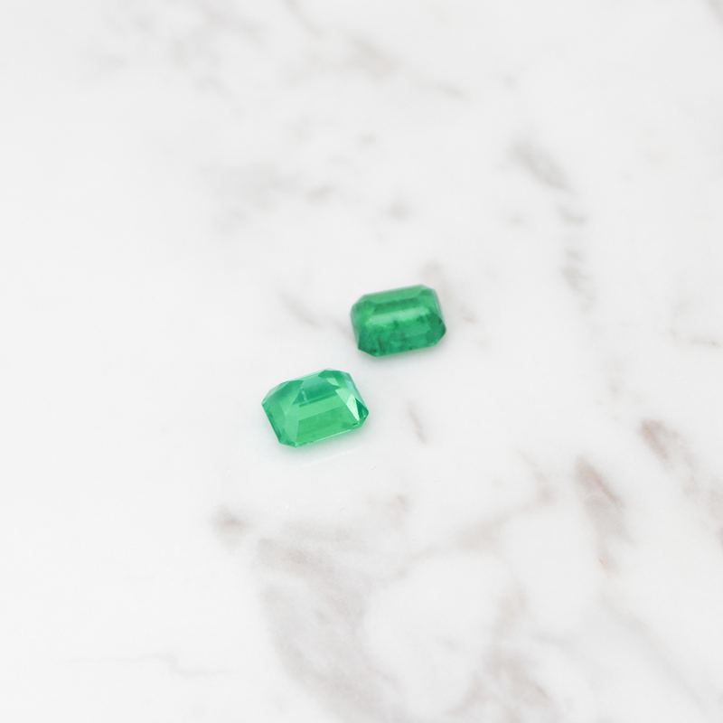 Emerald 2 Stone 2.5CT - Square Cut