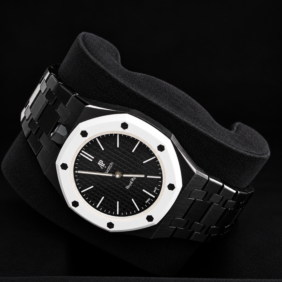 OCHO NEGRO SSX03W101N three-quarter view with black metal bracelet and white octagonal bezel