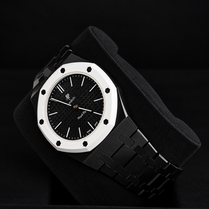 Swatch Royal Pop OCHO NEGRO black metal bracelet link detail