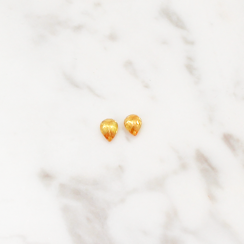 Yellow Sapphire - 1CT (0.5CT Per Stone) - Pear Cut