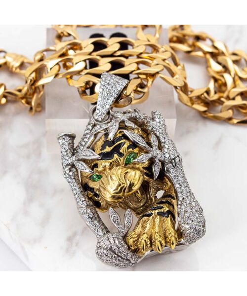 PENDANT DIAMOND CROUCHING TIGER