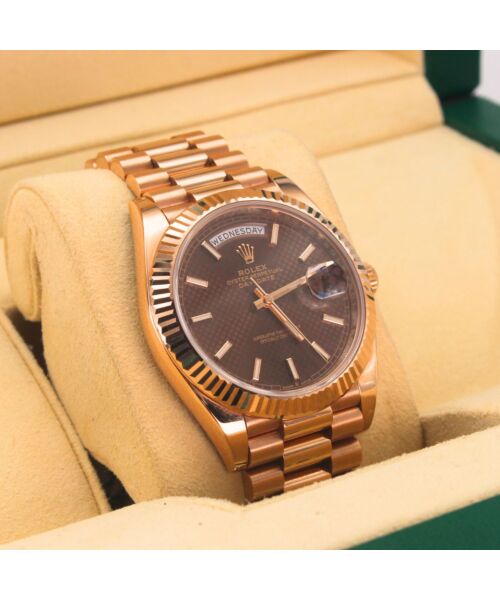 Rolex Day-Date 40 228235 Chocolate Motif Dial 2020