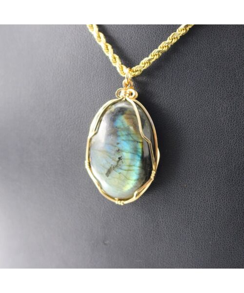 Labradorite Pendant 14g