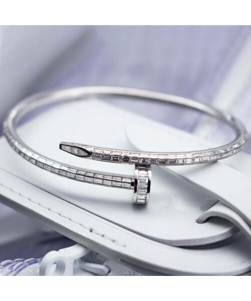 Cartier bracelet on finance discount