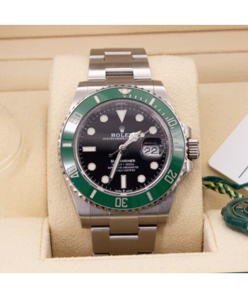 Rolex Submariner Date 126610LV Starbucks 2023